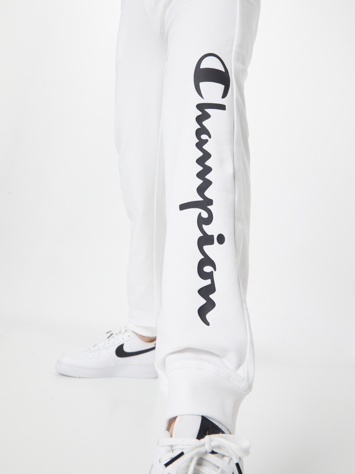 Champion Authentic Athletic Apparel Hose in Weiß 