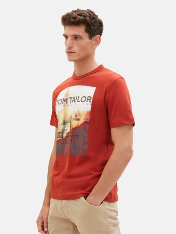 Tricou de la TOM TAILOR pe roșu