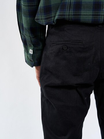 Legends Regular Hose 'Century' in Schwarz