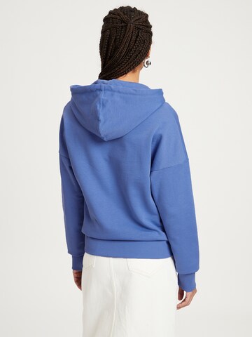 CROSS JEANS Sweatshirt in Blue