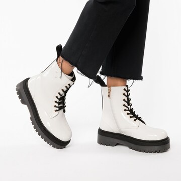 Bottines à lacets 'Elyse' Lumberjack en blanc : devant