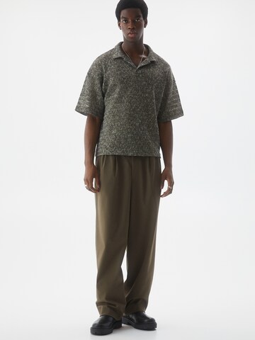 Largi Pantaloni de la Pull&Bear pe verde