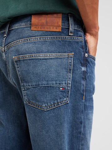 TOMMY HILFIGER Regular Jeans 'Mercer' in Blauw