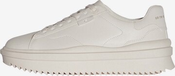 Bershka Sneaker in Weiß