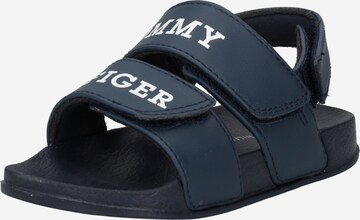 TOMMY HILFIGER - Zapatos abiertos en azul: frente