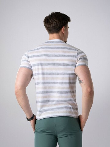 Maglietta 'Pantoneclo Men’s Crew Neck Short Sleeve T-Shirt' di PANTONECLO in bianco