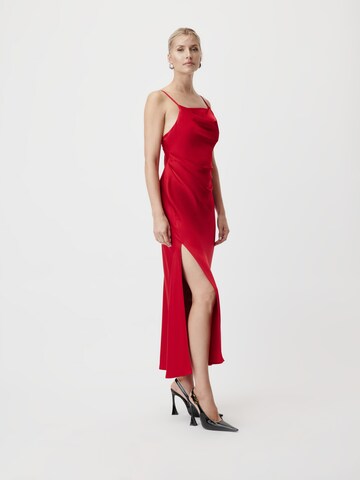 Robe de soirée 'Brianne' LeGer by Lena Gercke en rouge