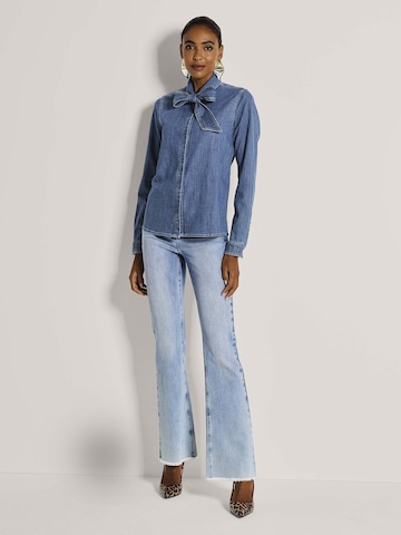 MADELEINE Blouse in Blauw