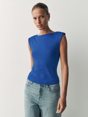 Next - Top en azul: frente