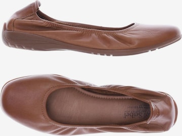JOSEF SEIBEL Flats & Loafers in 39 in Brown: front