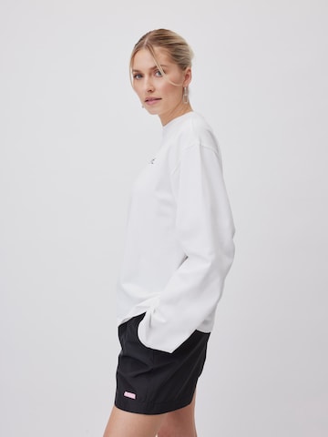 T-shirt 'Chiara' LeGer by Lena Gercke en blanc