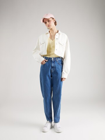 Tapered Jeans 'Mom Ultra High' di Tommy Jeans in blu