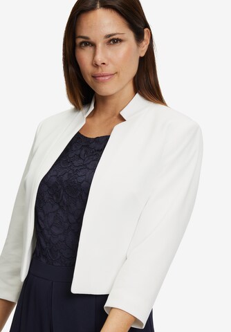 Vera Mont - Blazer em branco