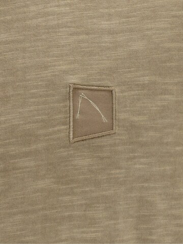 CHASIN' Shirt 'Brody Slub' in Brown