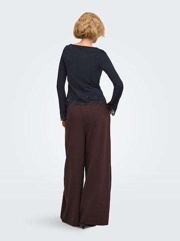 ONLY Top in Blauw