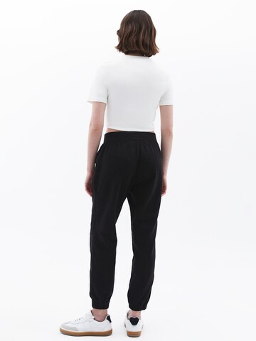 OXXO Tapered Broek in Zwart