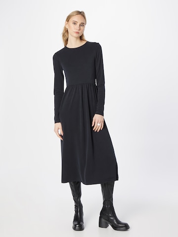 Robe 'Alaia' mbym en noir : devant