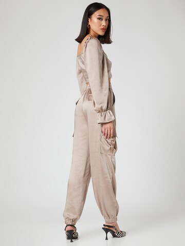 Tapered Pantaloni cargo di Hoermanseder x About You in beige