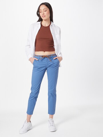 Regular Pantalon chino 'Evelyn' ONLY en bleu