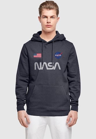 Merchcode Sweatshirt 'Nasa - Badges' in Blau: predná strana