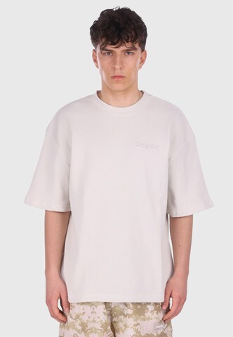 Dropsize Shirt in Grau: Vorderseite