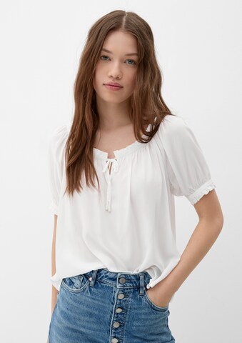 QS Blouse in White: front