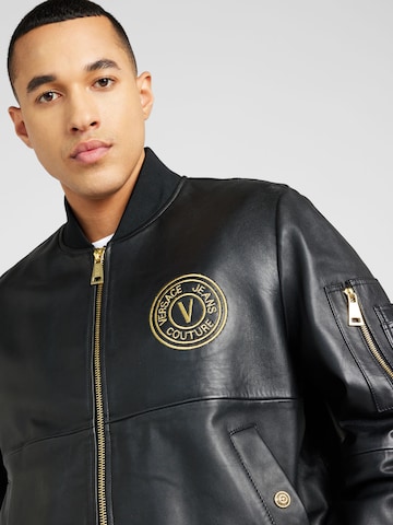 Veste mi-saison '76UPP06' Versace Jeans Couture en noir