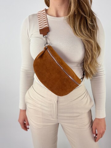 lePelou - Riñonera 'TINA medium' en marrón