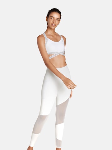 OCEANSAPART - Soutien Bustier Soutien de desporto 'Joy' em branco