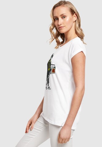 Merchcode T-Shirt 'Boy With Teddy' in Weiß