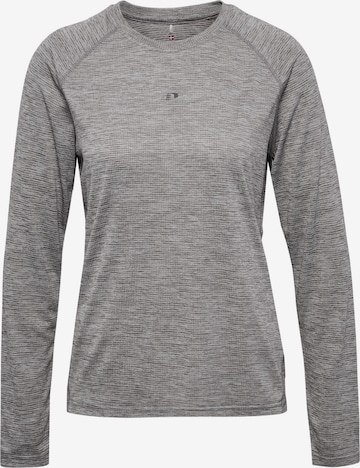 T-shirt fonctionnel Newline en gris : devant