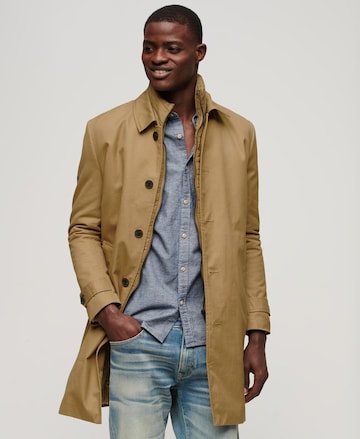 Manteau mi-saison Superdry en beige : devant