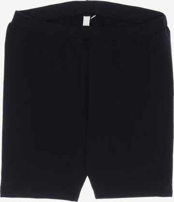 QS Shorts M in Schwarz: predná strana