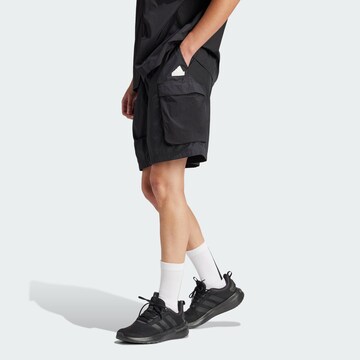 ADIDAS SPORTSWEAR Loosefit Sporthose 'City Escape' in Schwarz