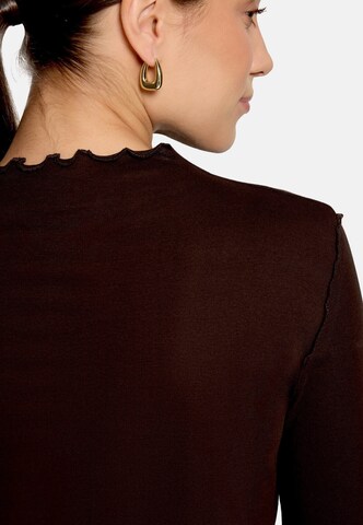 zero Shirt in Brown