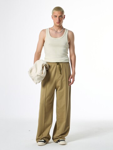 VAMOS CLO - Loosefit Calças 'McAllen' em verde