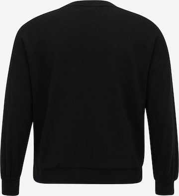 ONLY Carmakoma Sweatshirt in Schwarz