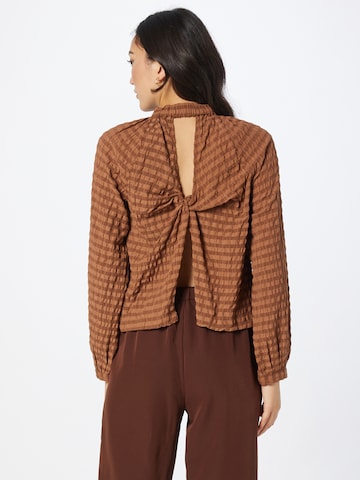 VERO MODA Blouse 'ENGA' in Brown