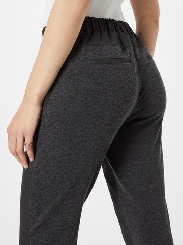 Skinny Pantalon à pince 'Jillian' Kaffe en gris