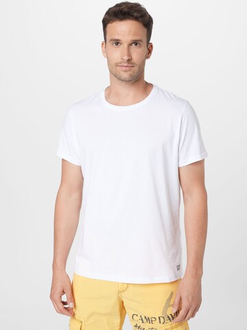 CAMP DAVID Shirt in White: front