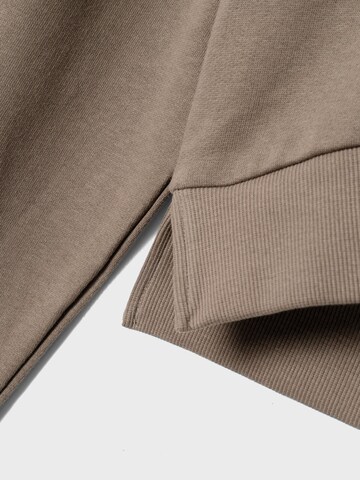 NAME IT Sweatshirt in Brown