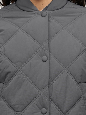 HUGO Φθινοπωρινό και ανοιξιάτικο μπουφάν 'Fasteppa-1' σε γκρι