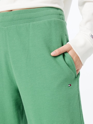 Regular Pantaloni de la TOMMY HILFIGER pe verde