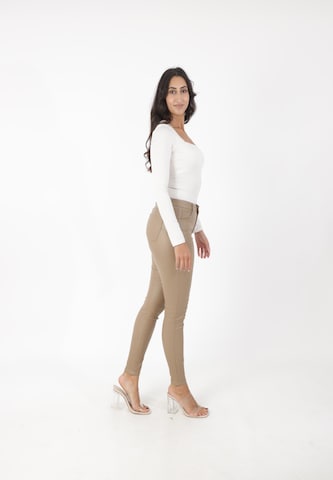 Skinny Pantaloni di Elara in grigio