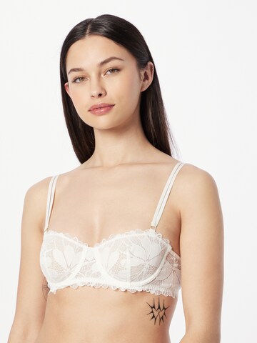 ETAM T-shirt Bra 'EPATANTE' in Beige: front