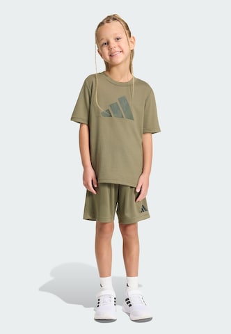 ADIDAS SPORTSWEAR - Chándal 'Seasonals' en verde