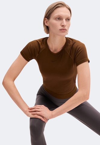 NIKE Funktionsshirt 'NP' in Braun