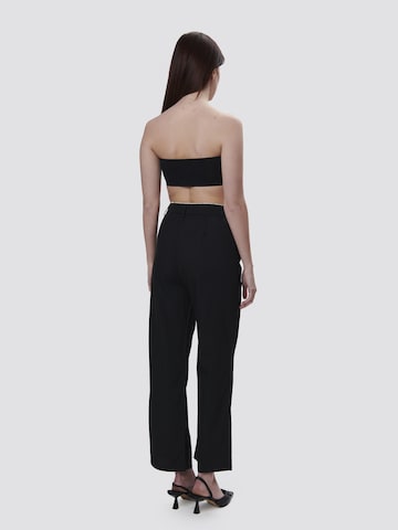 Flared Pantaloni di Influencer in nero