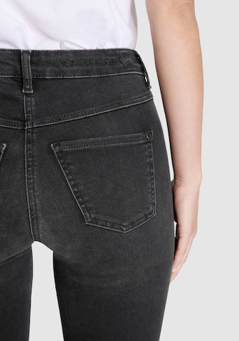 MAC Bootcut Jeans in Schwarz
