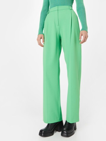 Samsøe Samsøe regular Παντελόνι πλισέ 'PAOLA' σε πράσινο: μπροστά
